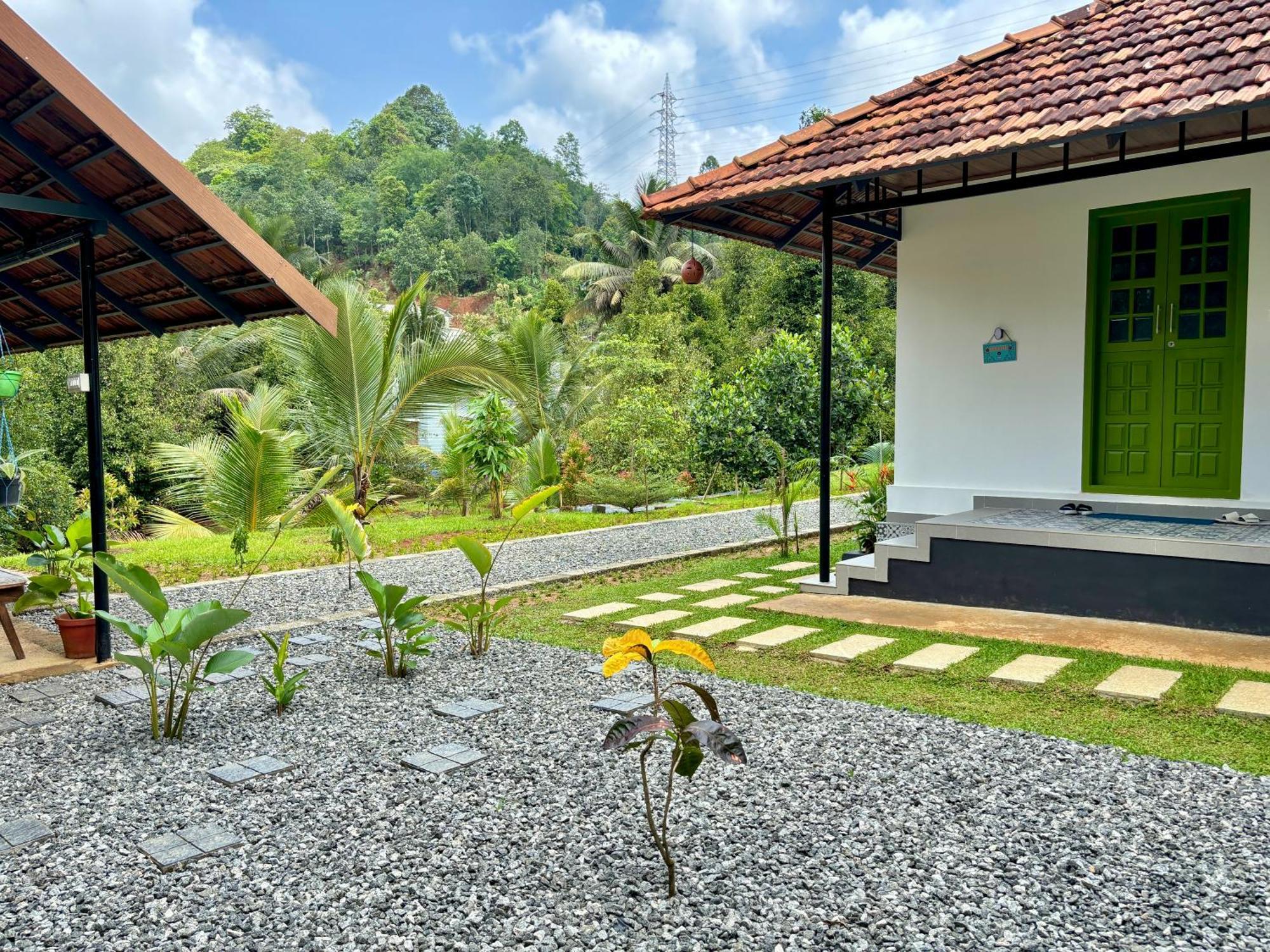 Calm Shack - 2 Bedroom-Boutique Farm Stay Munnar Exterior foto